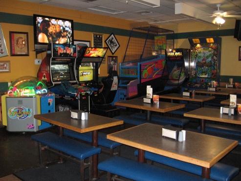 Dining room and games at the Chino restaurant
