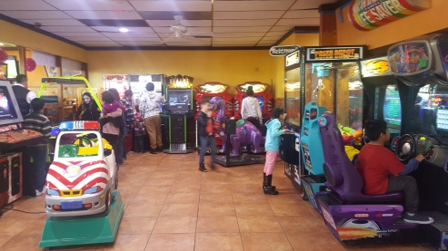 Games and arcades in the Tracy restaurant